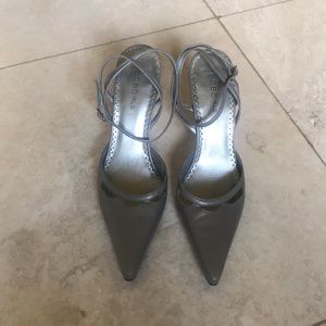 BCBGirls pumps